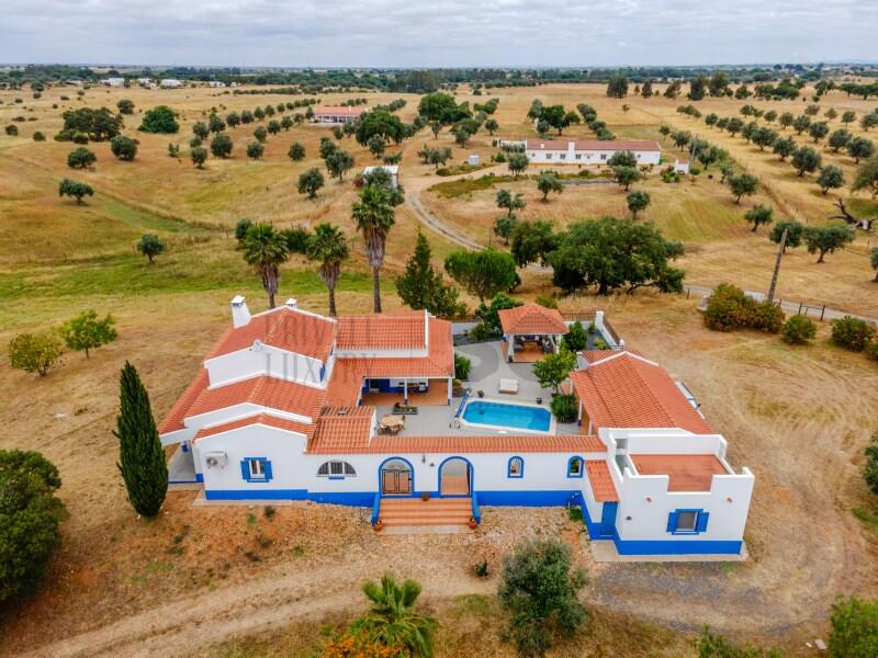 Main image of property: Baixo Alentejo, Canhestros