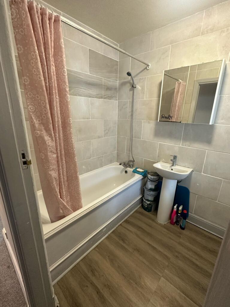 Main image of property: 5 Pauntley House