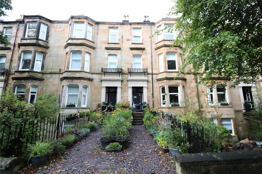 Main image of property: Camphill Avenue, Glasgow, G41