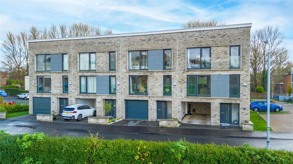 Main image of property: Greenknowe Road, Glasgow, G43