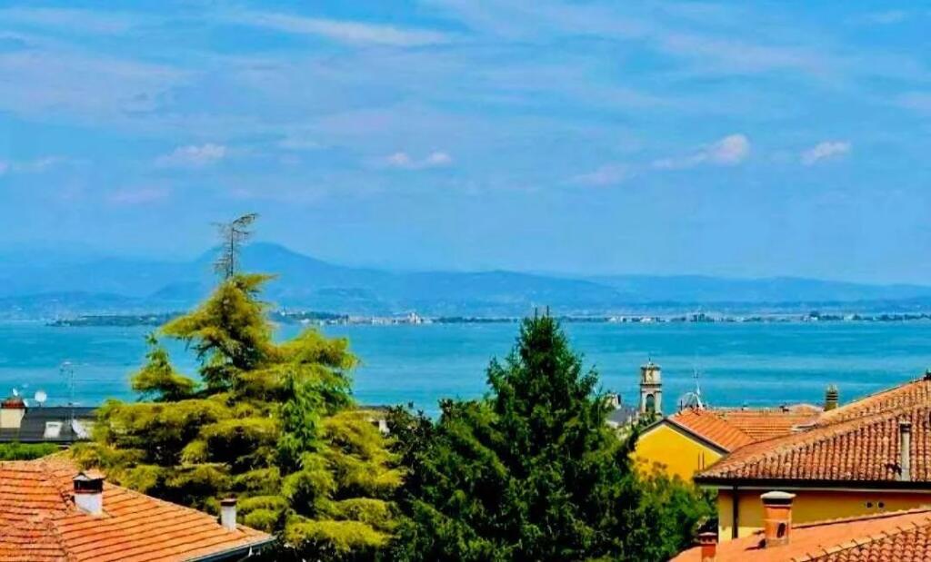 Main image of property: Lombardy, Brescia, Desenzano del Garda