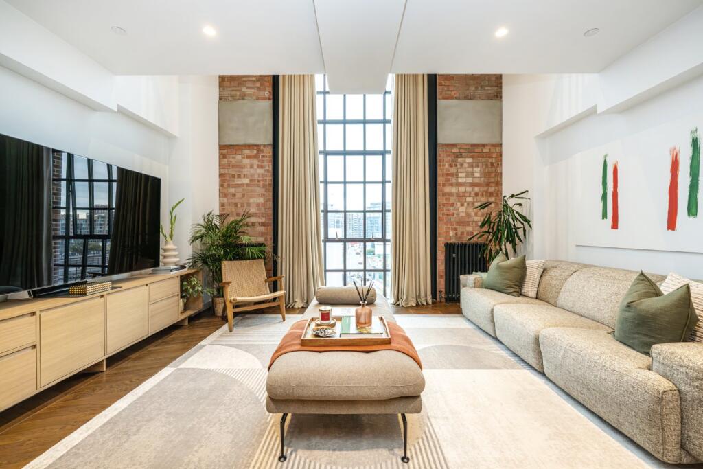 Main image of property: Switch House East