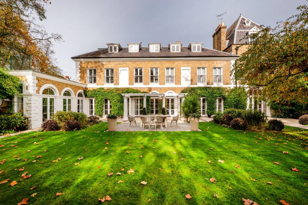 Main image of property: Hurlingham Lodge
