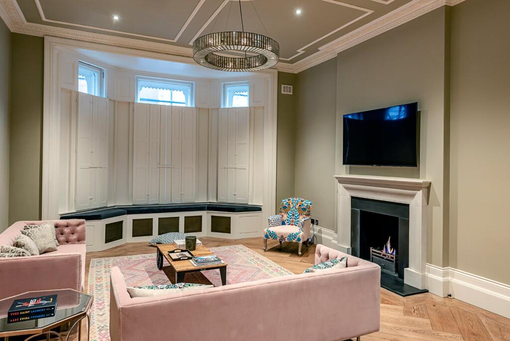 Main image of property: Phillimore Place