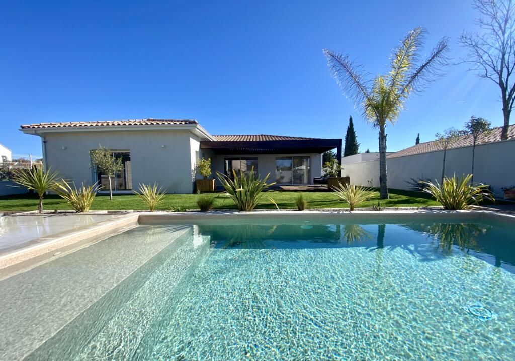 Main image of property: 11620 villemoustaussou