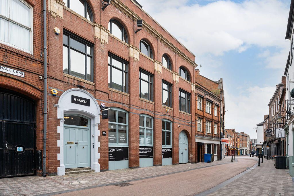 Main image of property: 11-15 Guildhall Lane, Leicester, Leicestershire, LE1 5FQ