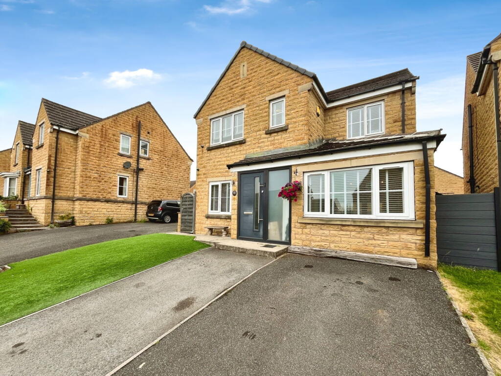 Main image of property: Agincourt Drive, Gilstead, Bingley, BD16 3JY