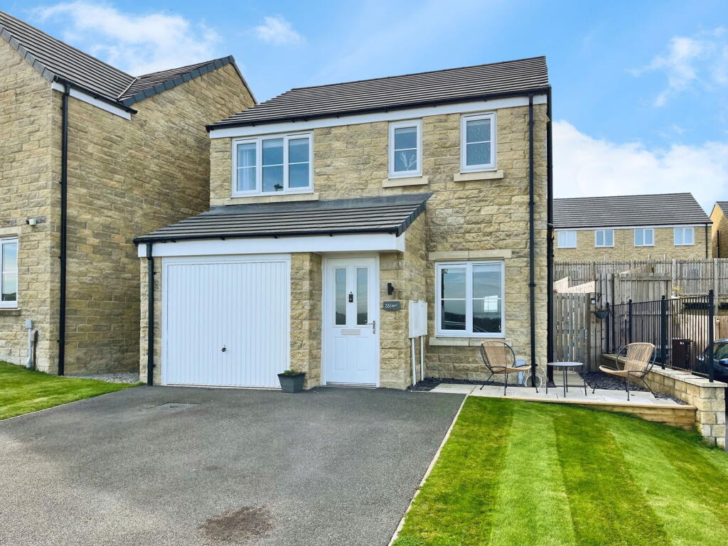 Main image of property: Buckworth Road, Oakworth, Keighley, BD22 7FL