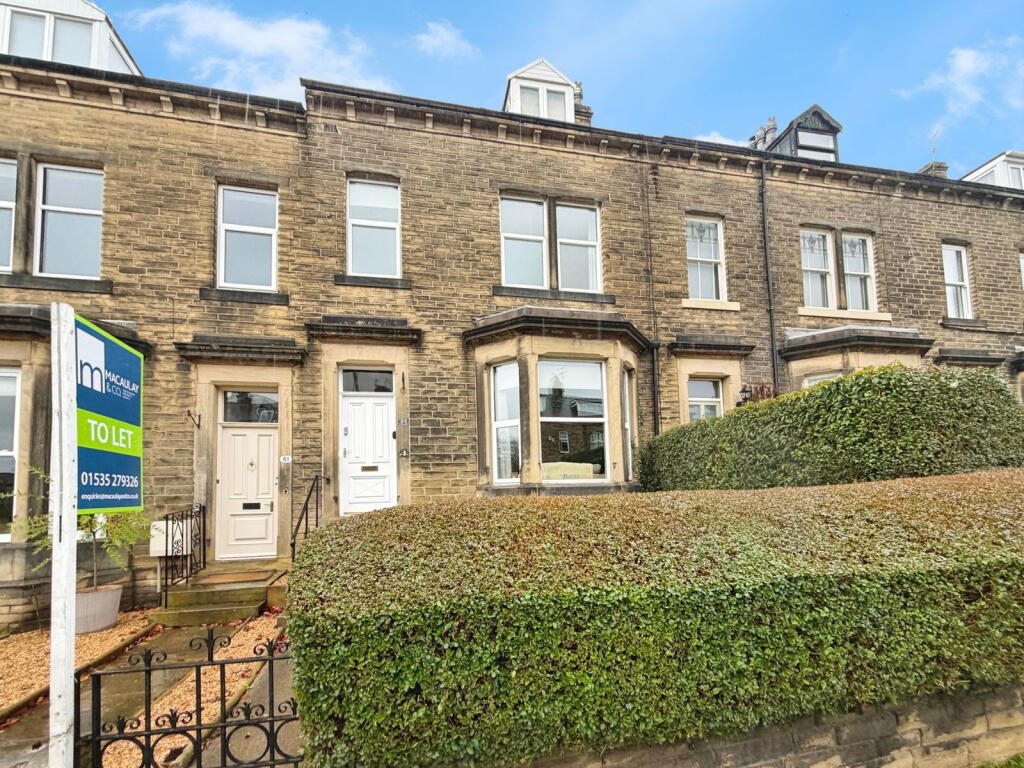 Main image of property: Park Road, Bingley, BD16 4BY