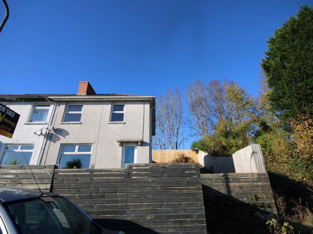 Main image of property: Bryngolau Terrace, Pontllanfraith, 