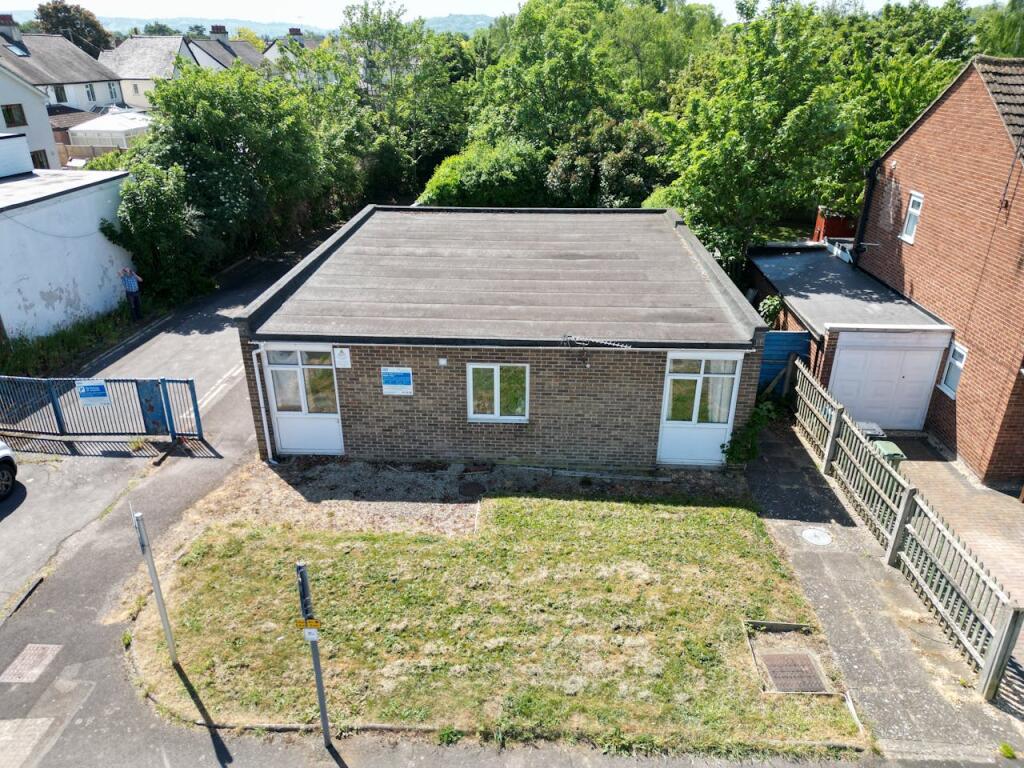 Main image of property: Willow Lodge, Oxstalls Way, Longlevens, Gloucester, GL2 9JU