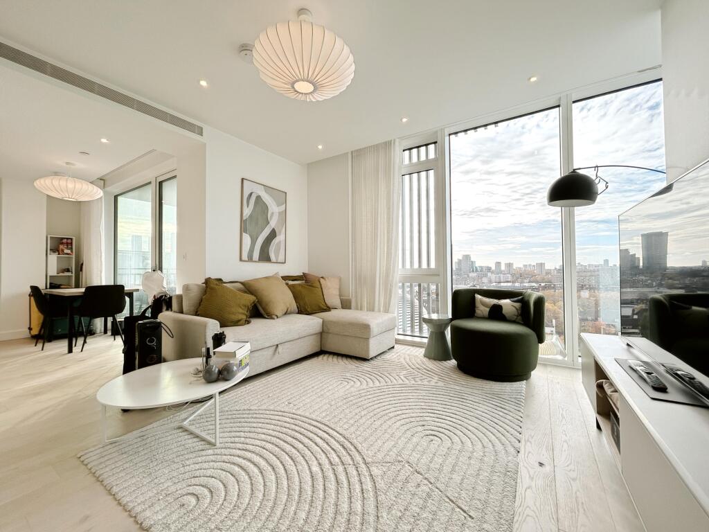 Main image of property: Grand Central Apartments, Kings Cross, NW1