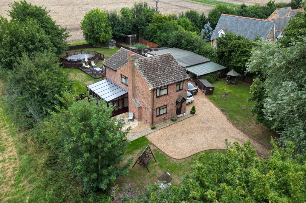 Main image of property: Hundred Foot Bank, Littleport, CB6