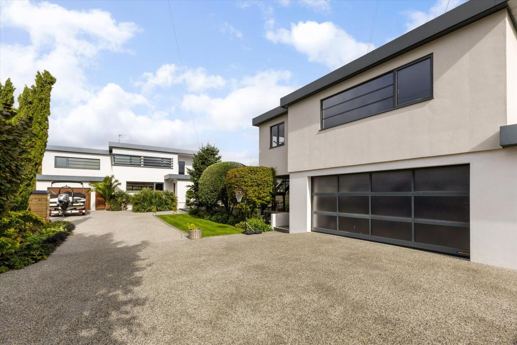 Main image of property: Park Avenue, Wraysbury, Staines-upon-Thames, Berkshire, TW19