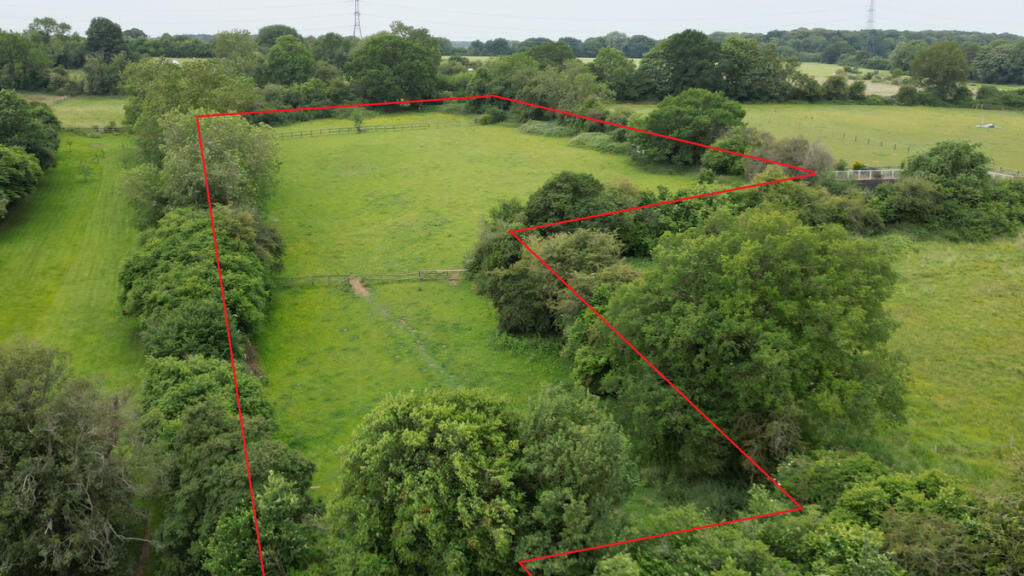 Main image of property: Hollybush Lane, Flamstead, AL3 8