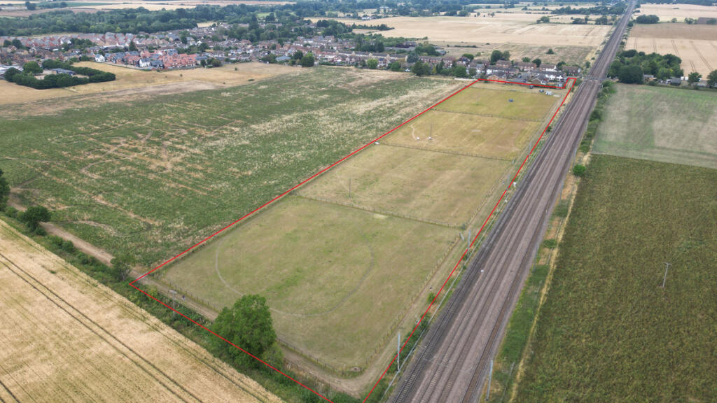 Main image of property: East Road, Biggleswade, SG18 9