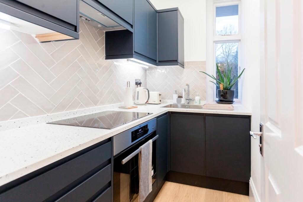 Main image of property: Primrose Mansions, Prince Of Wales Drive, London, SW11