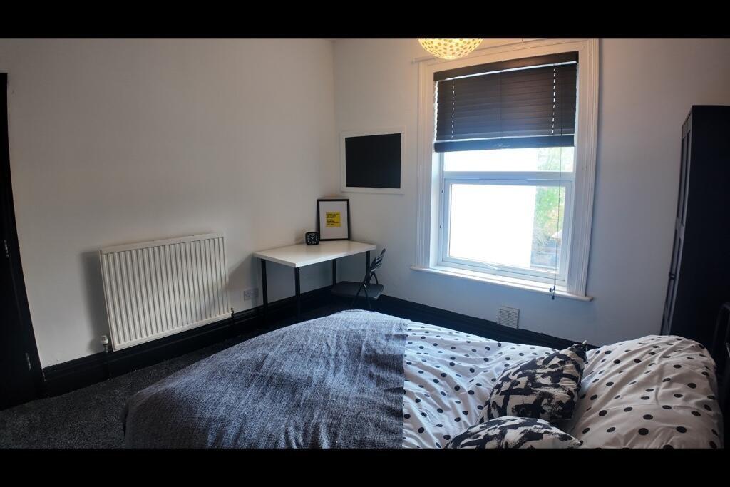 Main image of property: Shared Room 3, 118 Uttoxeter New Road, Derby, Derbyshire, DE22