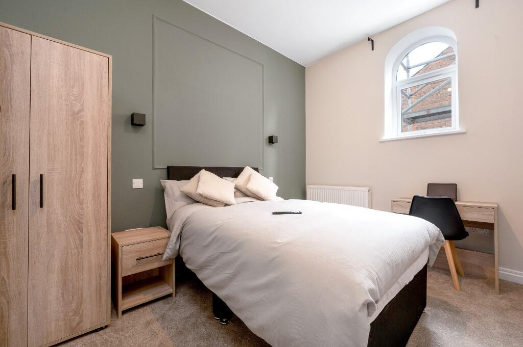 Main image of property: Room 5, 46 Crompton Street, Derby, Derbyshire, DE1