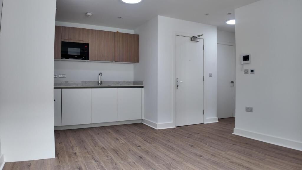Main image of property: 35, 50 Burnhill Road, Beckenham