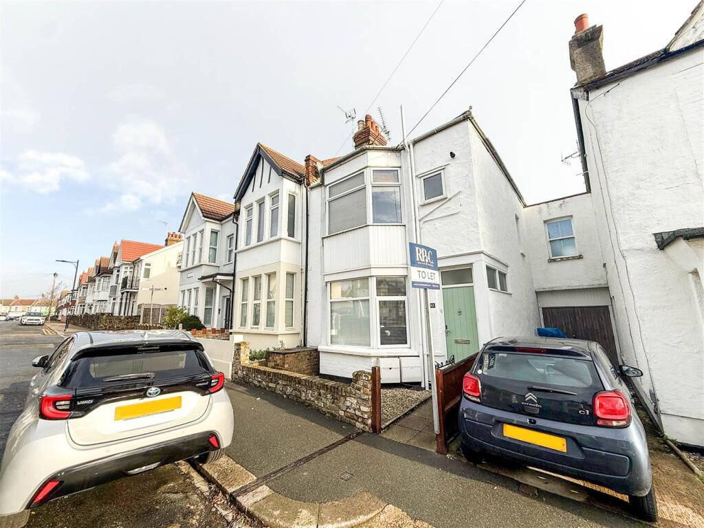 Main image of property: Beach Avenue, Leigh-On-Sea