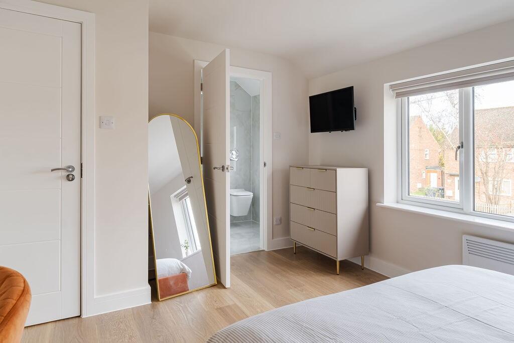 Main image of property: Birdwood Road, Cambridge, Cambridgeshire, CB1