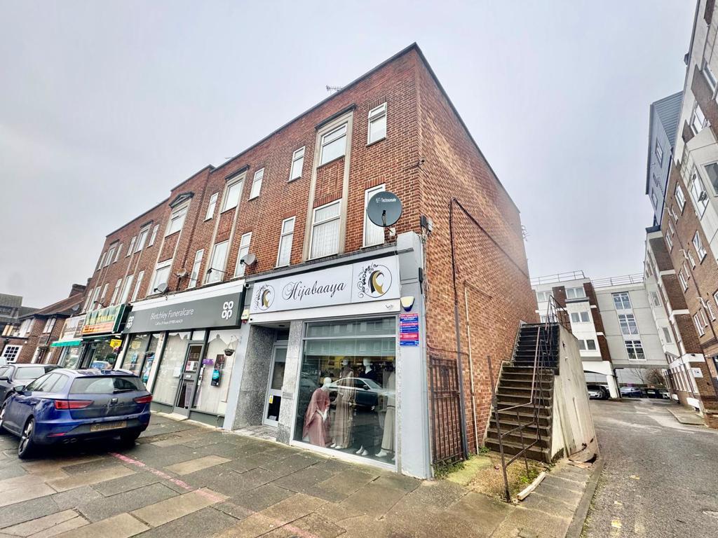 Main image of property: & 195A Queensway, Bletchley, Milton Keynes, Buckinghamshire, MK2