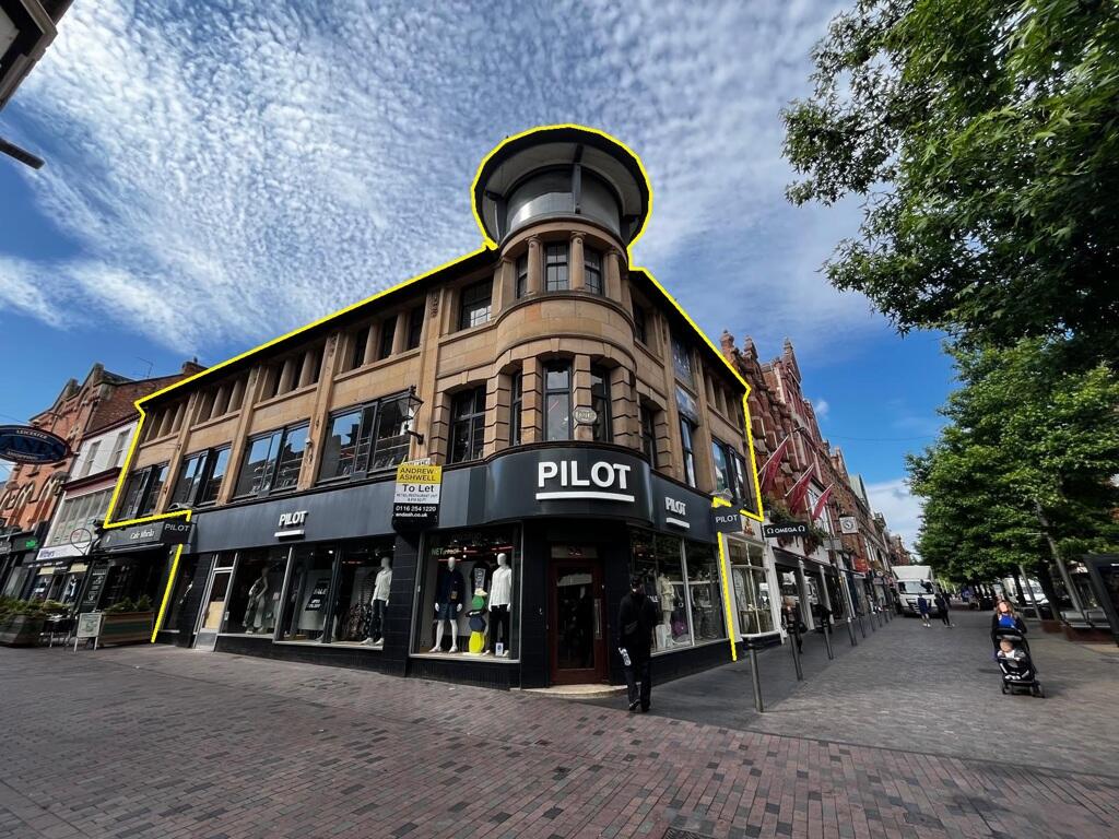 Main image of property: 58 High Street, Leicester, LE1 5YP