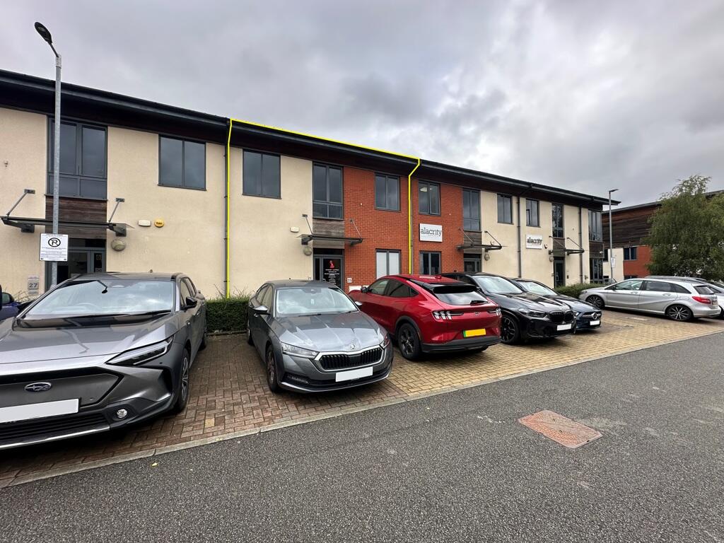 Main image of property: 25 Hamilton Office Park, High View Close, Leicester, LE4 9LJ