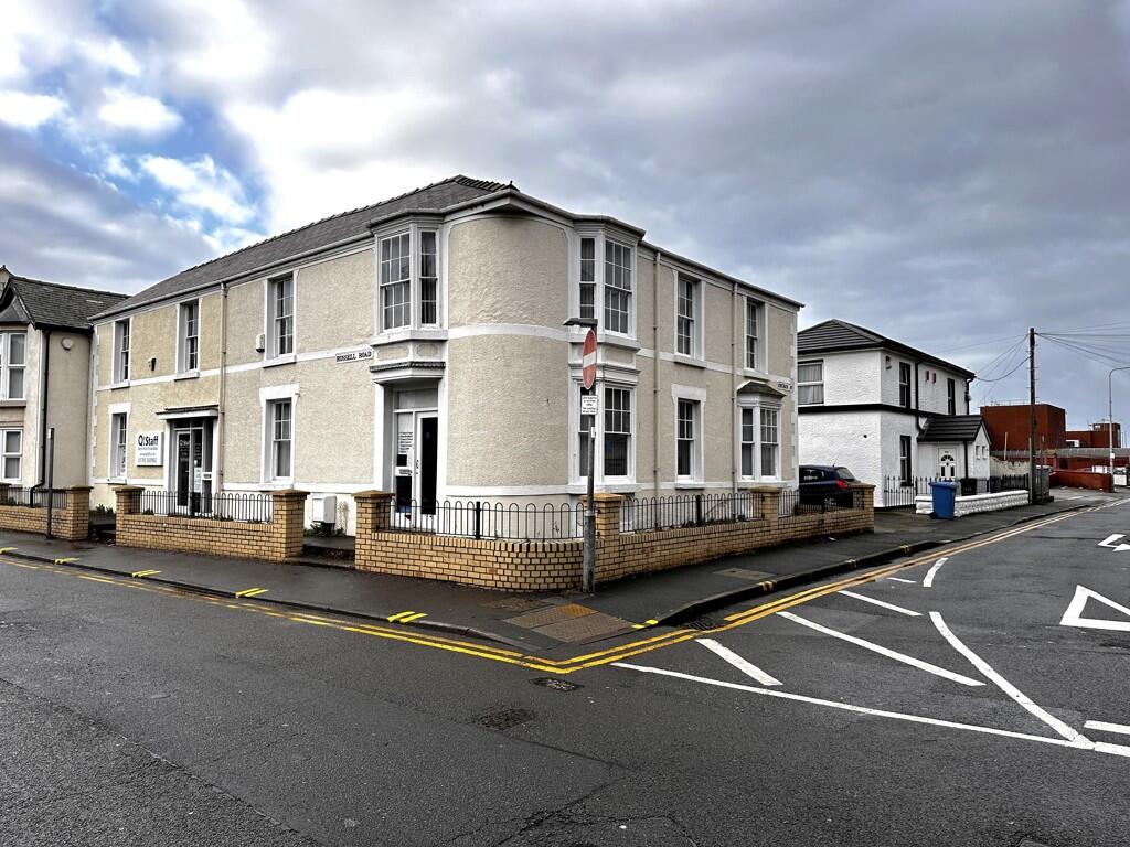 Main image of property: 29 / 29A Russell Road, Rhyl, Denbighshire