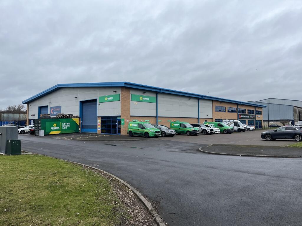 Main image of property: Units 1-3, Estate Road No6, South Humberside Industrial Estate, Grimsby, Lincolnshire