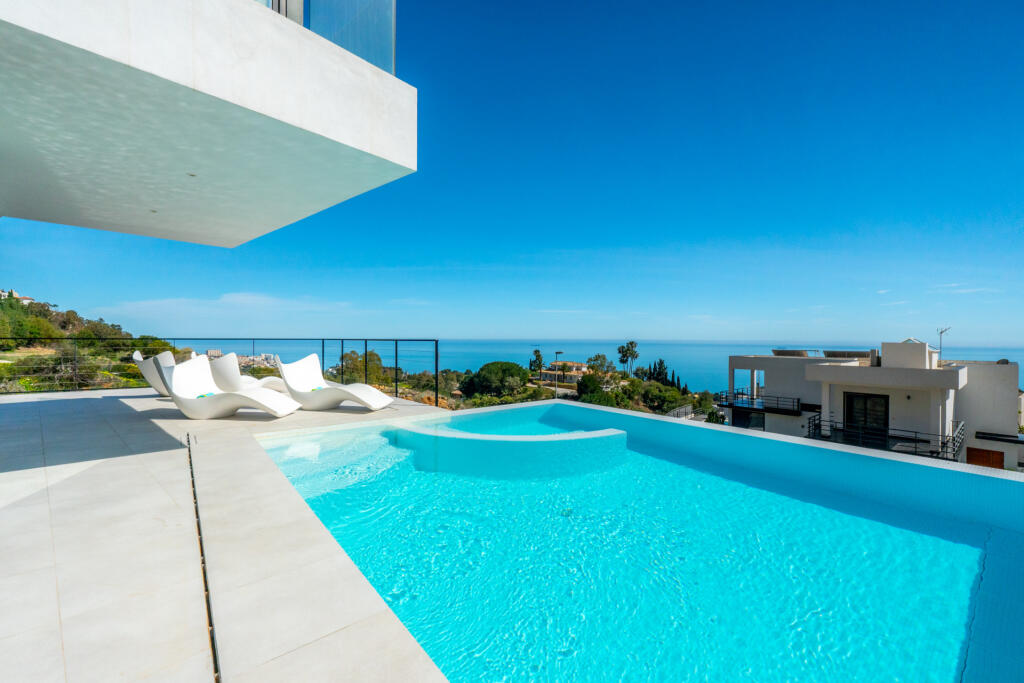 Main image of property: Andalucia, Malaga, Benalmádena