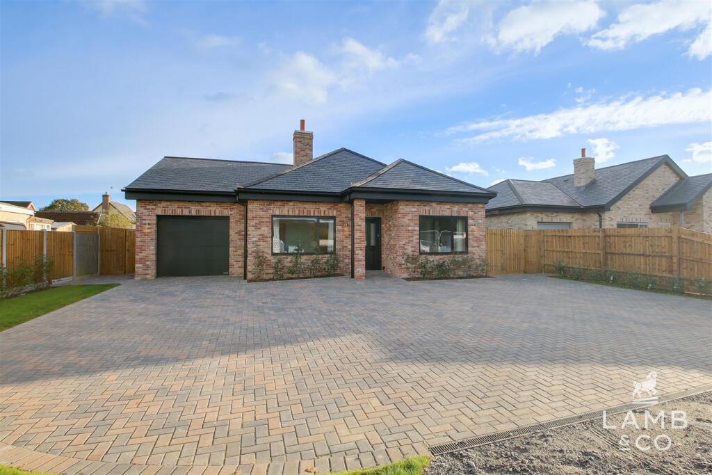 Main image of property: Talbot End, Talbot Road, Little Clacton