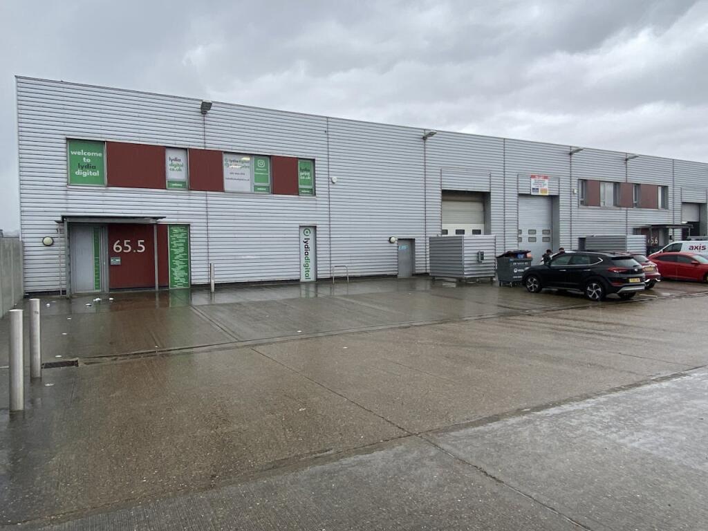 Main image of property: 65.5 Sienna, White Hart Avenue, White Hart Triangle, Thamesmead, SE28 0GW