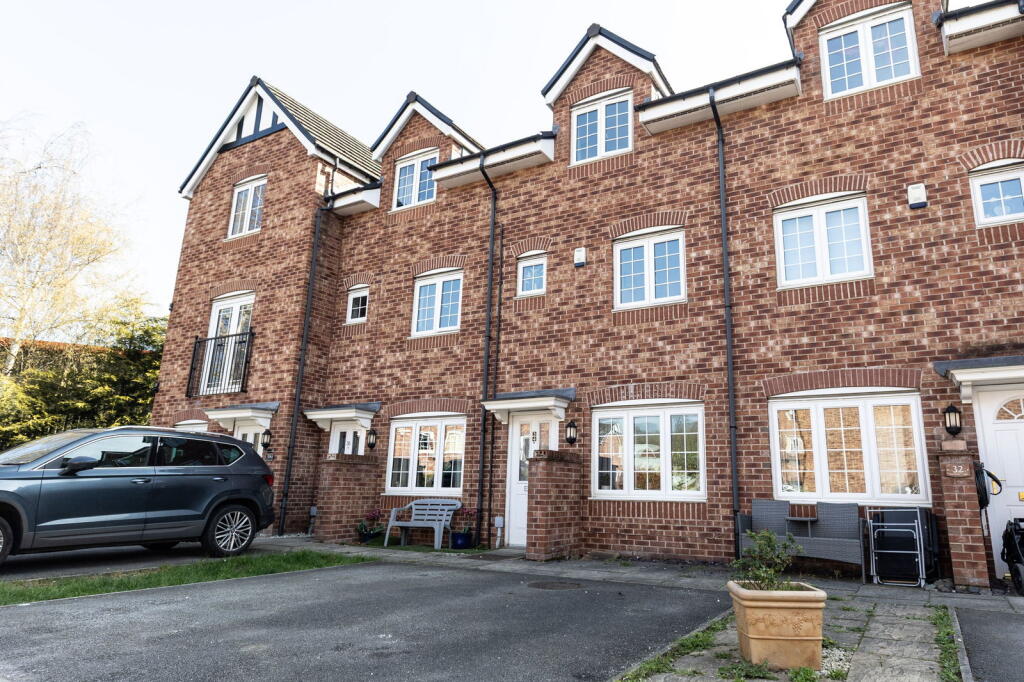 Main image of property: Malthouse Court, Liversedge, WF15 6JZ