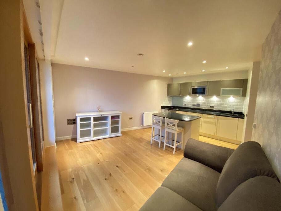 Main image of property: 50 Candle House, Leeds City Centre