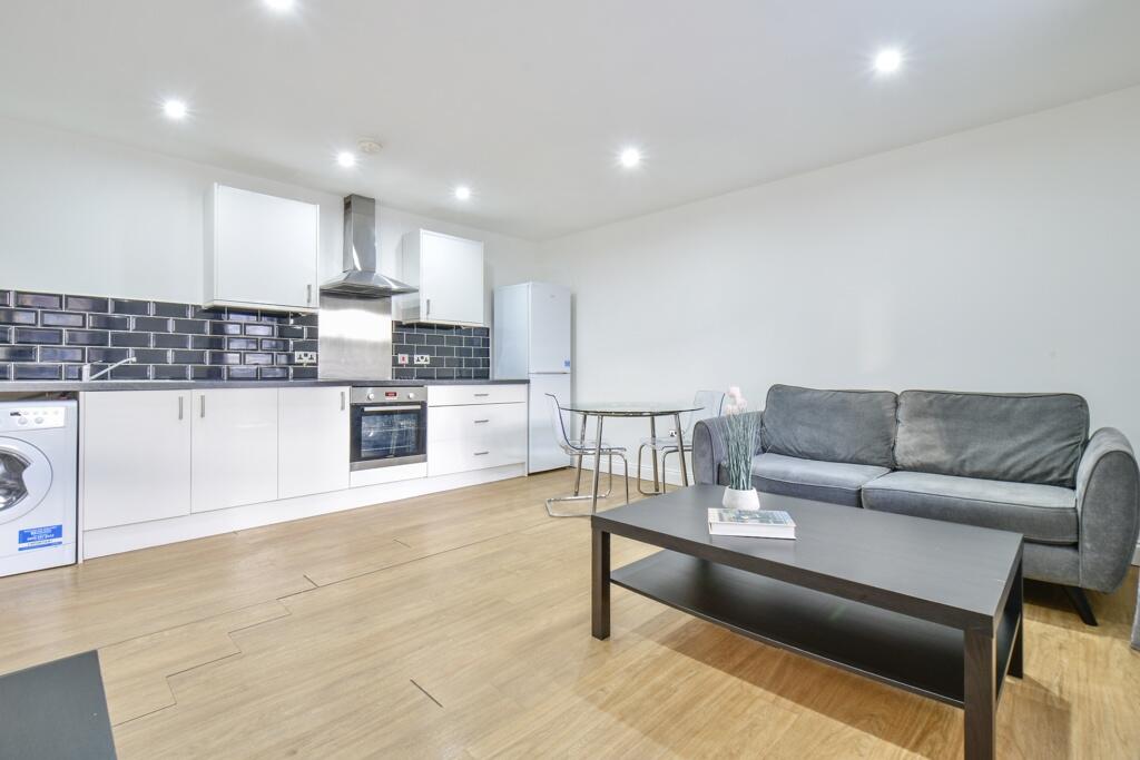 Main image of property: Manhattan Apartments, Leeds City Centre