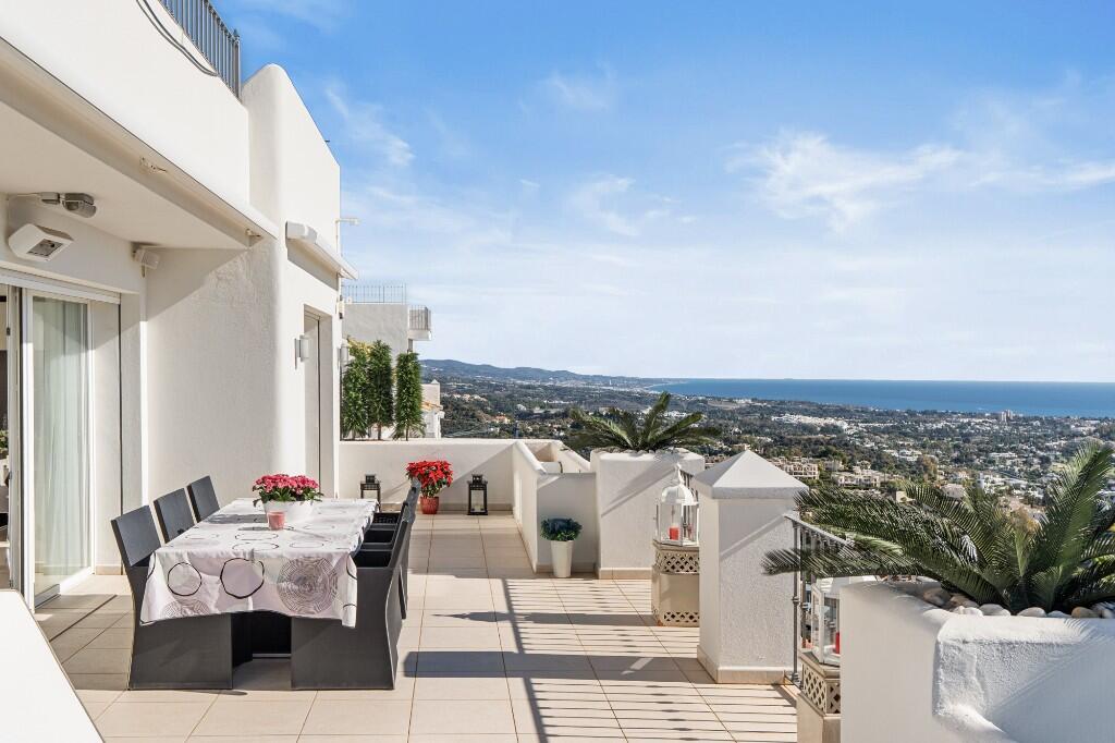 Main image of property: Benahavís, Málaga, Andalusia