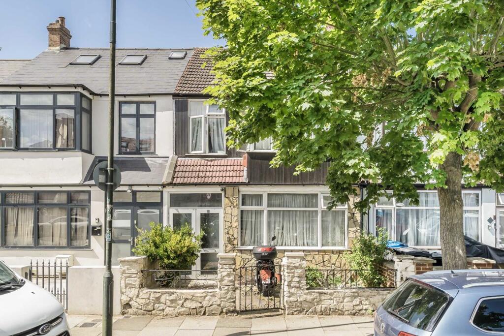 Main image of property: Avenue Road, London