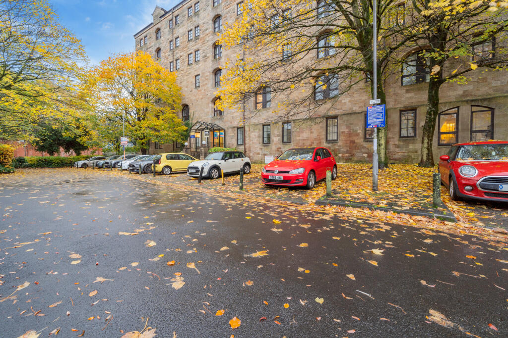 Main image of property: Bell Street, Merchant City, Glasgow, G4
