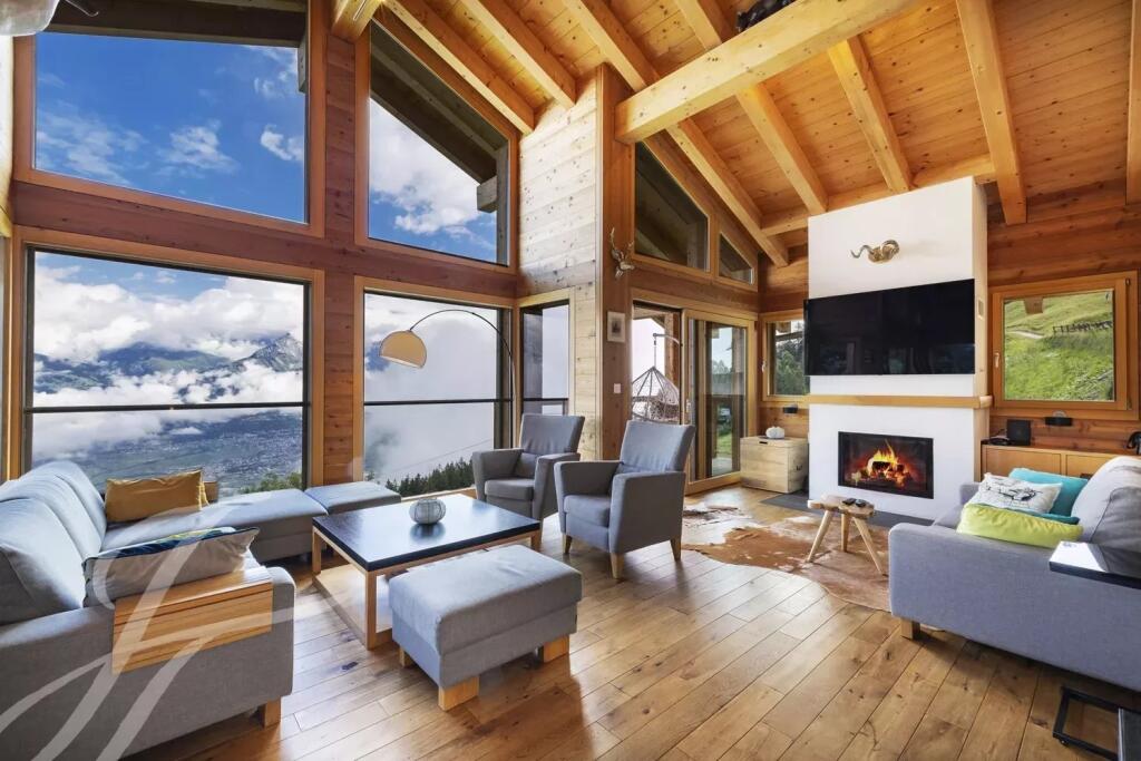 Main image of property: Valais, Veysonnaz