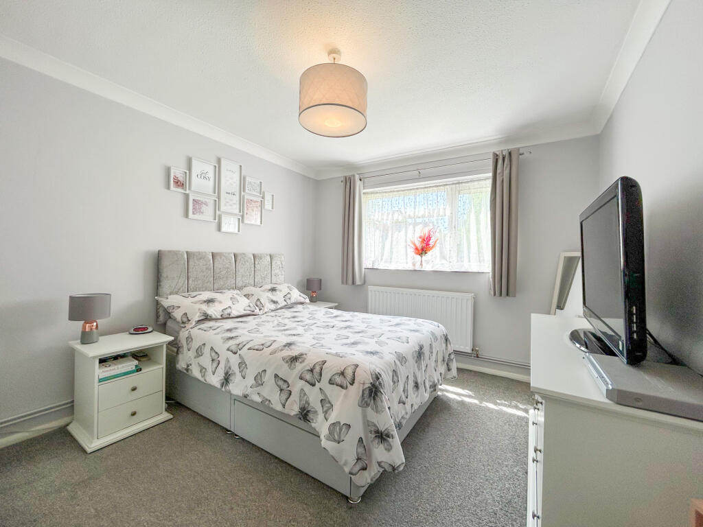 Main image of property: Alport Avenue, Colchester, Essex, CO2