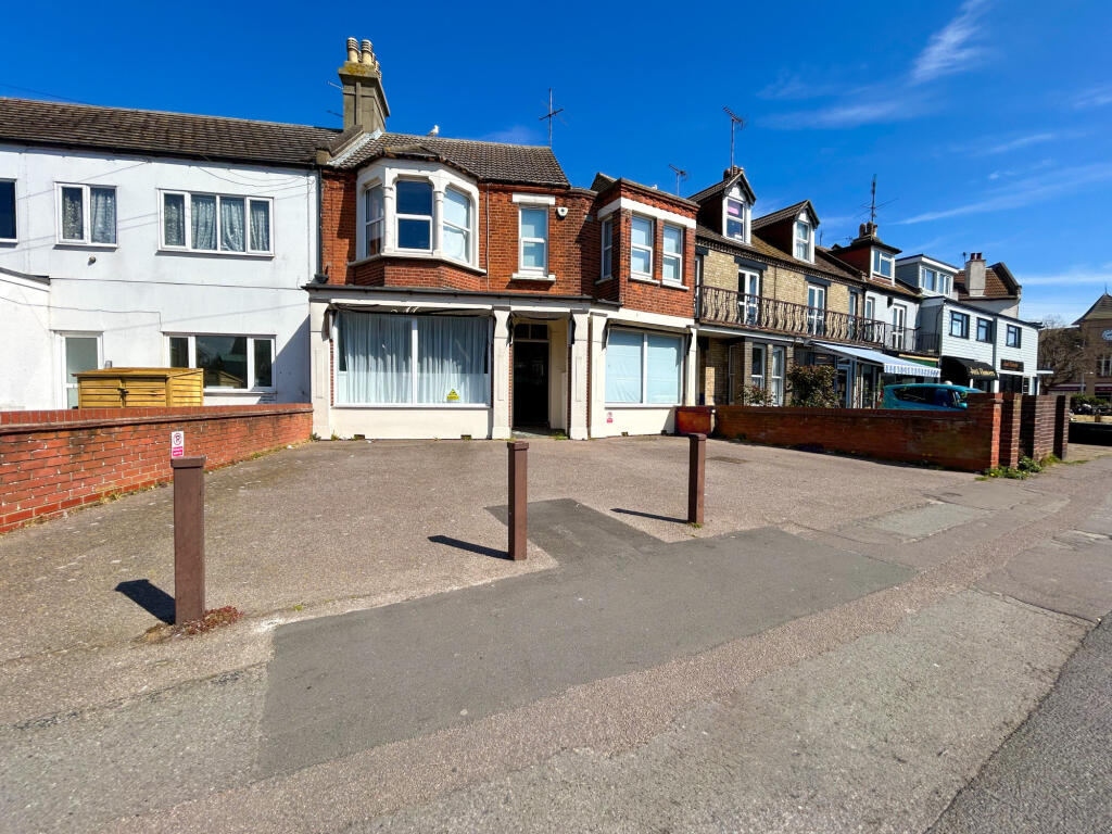Main image of property: Pier Avenue, Clacton-on-Sea, Essex, CO15