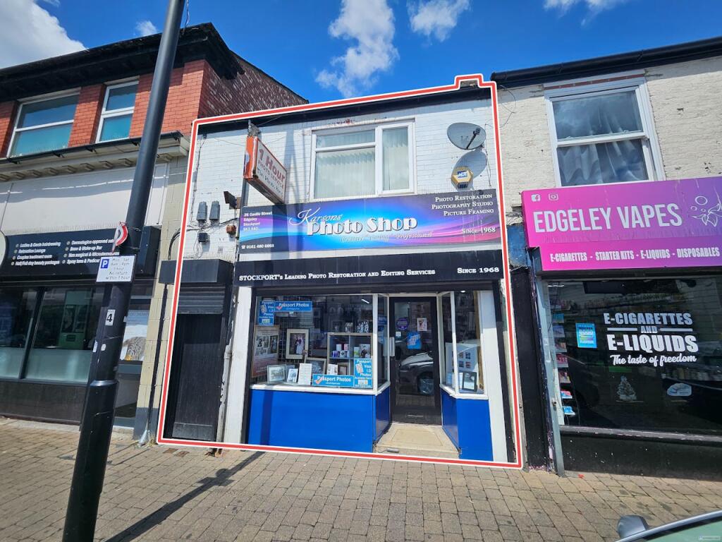 Main image of property: 26 Castle Street, Stockport, SK3 9AD