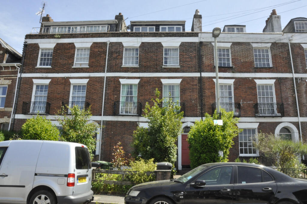Main image of property: St James, Exeter, EX4