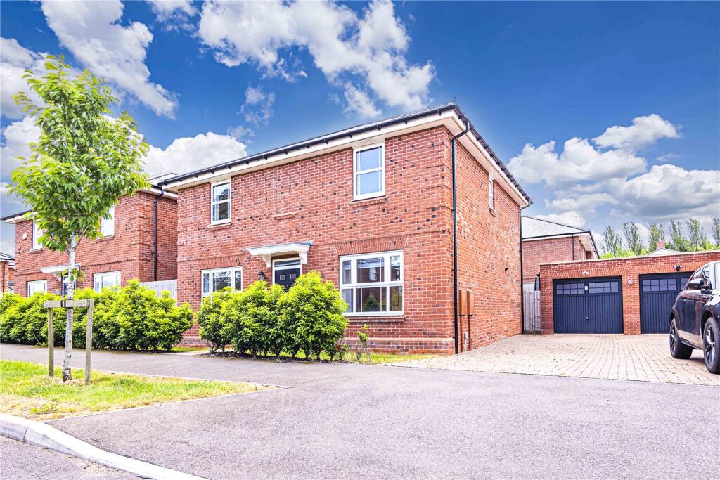 Main image of property: Redwood Avenue, Shenley, Radlett, Hertfordshire, WD7
