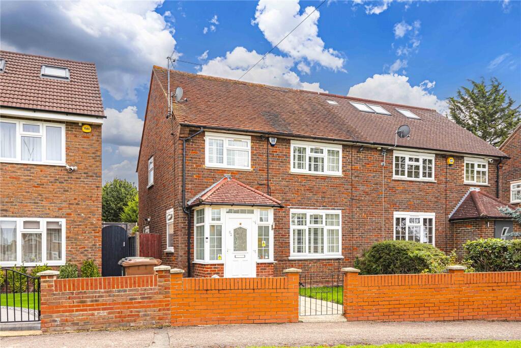 Main image of property: Stanborough Avenue, Borehamwood, Hertfordshire, WD6