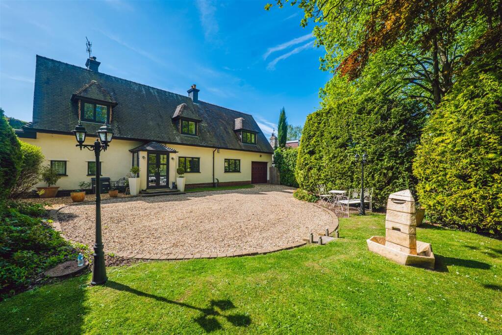 Main image of property: Wollescote Road, Stourbridge