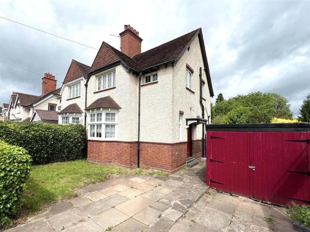 Main image of property: Summerfield Road, Clent