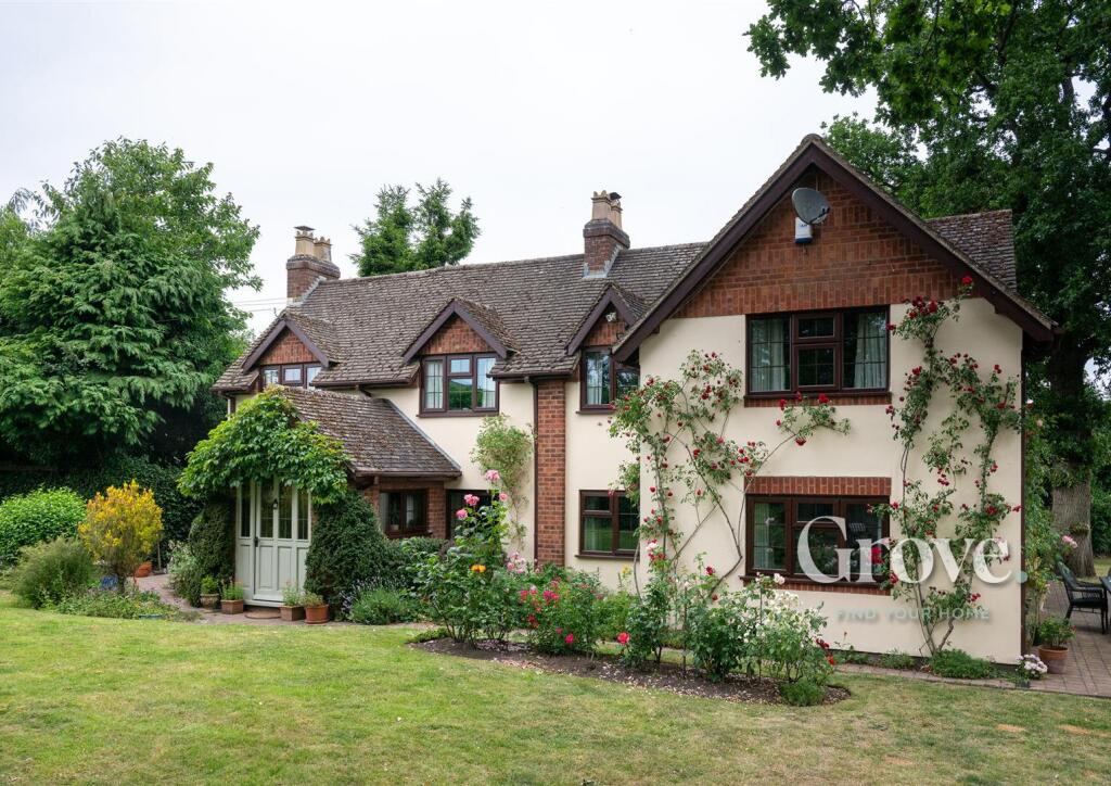 Main image of property: Mustow Green, Kidderminster